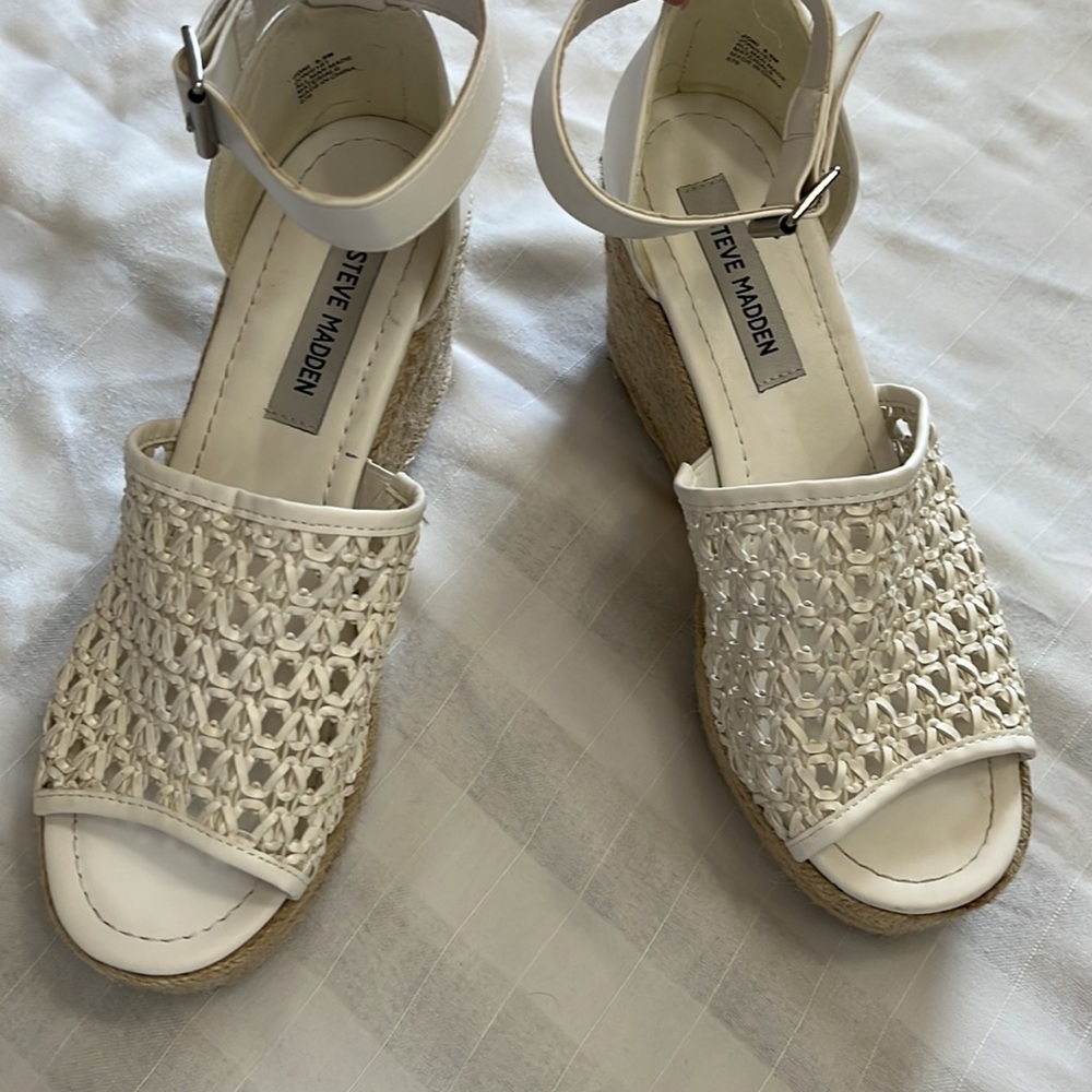 Steve Madden Joni espadrille white wedge platform sandals heels Size 8.5